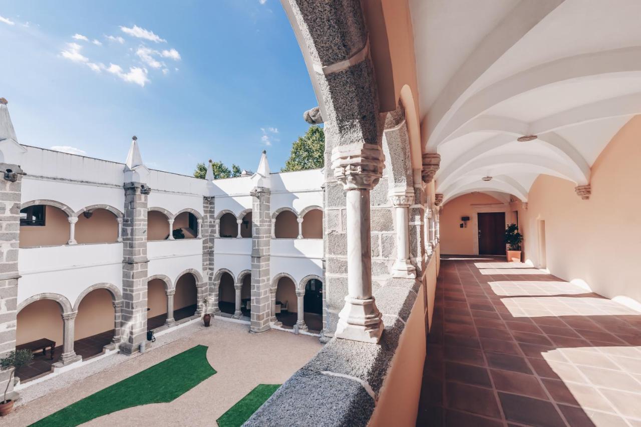 Convento Do Espinheiro, Historic Hotel & Spa ايفورا المظهر الخارجي الصورة The University of Valladolid
