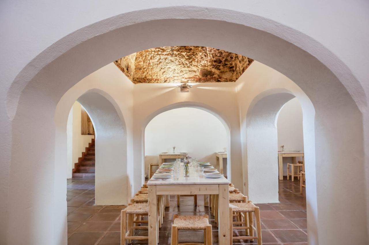 Convento Do Espinheiro, Historic Hotel & Spa ايفورا المظهر الخارجي الصورة The interior of the restaurant