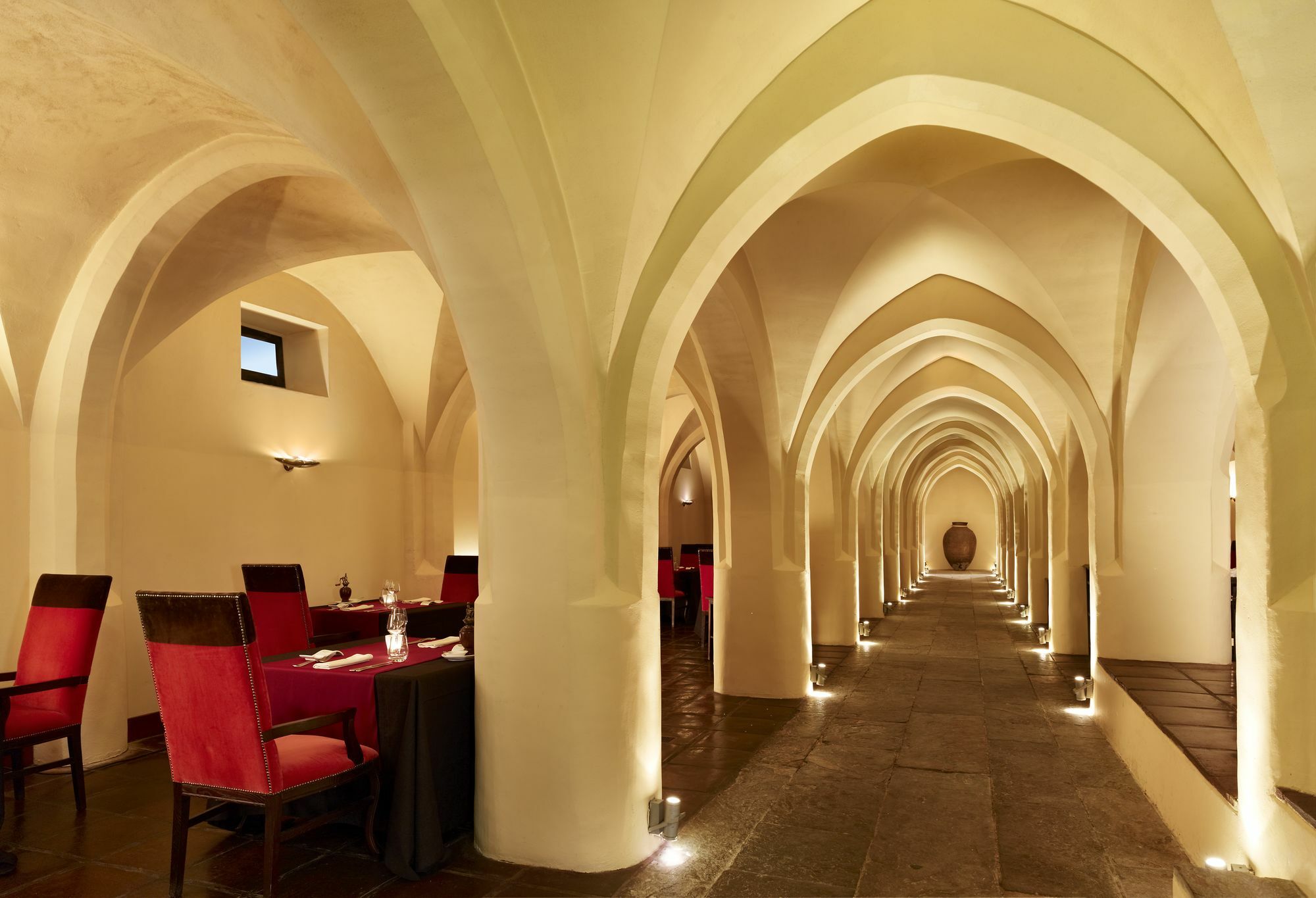 Convento Do Espinheiro, Historic Hotel & Spa ايفورا المظهر الخارجي الصورة The restaurant